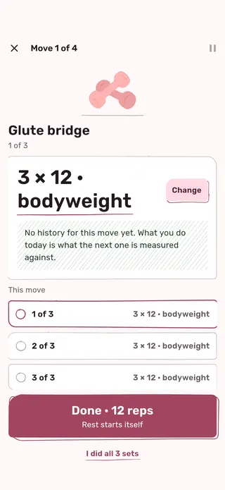 The workout player: one move, three sets, and a button for the set you just finished.